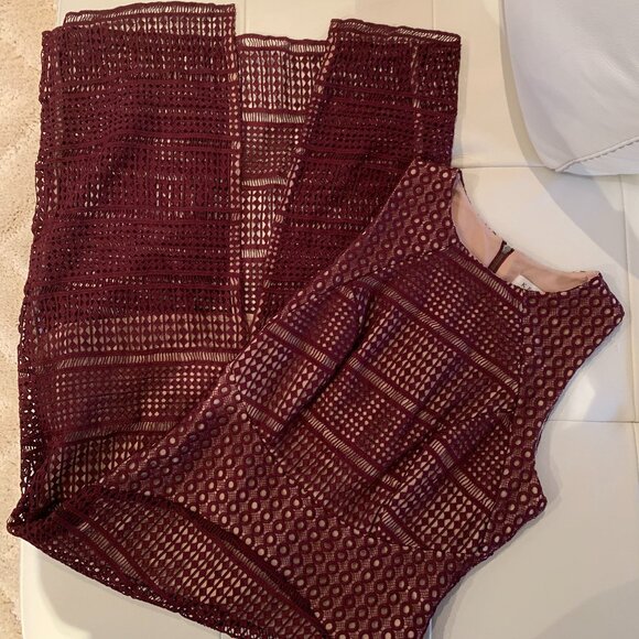 Keepsake Sweet Nothing Burgundy Lace Midi Dress Small - Picture 5 of 8